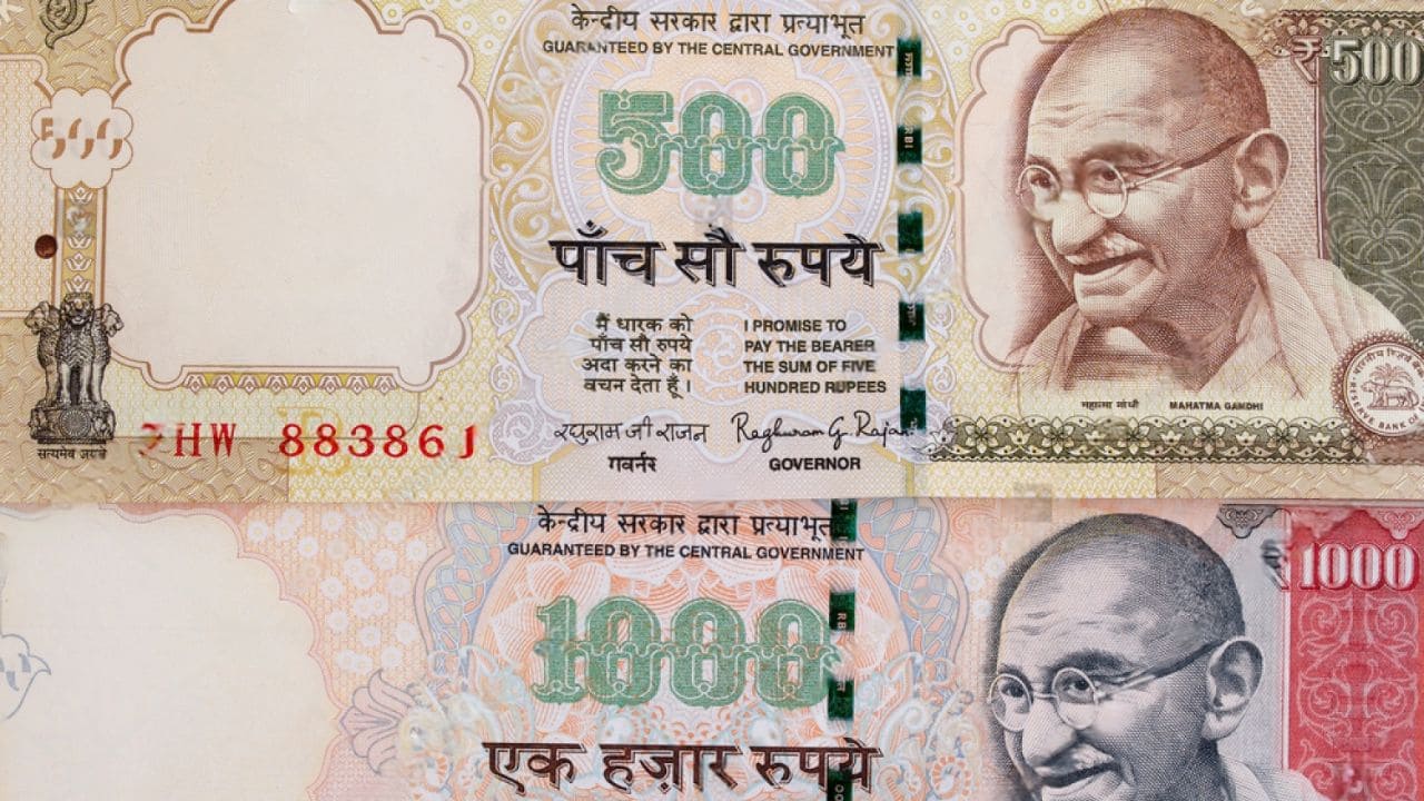 नोटबंदी के 8 साल बाद बड़ा फैसला, बॉम्बे हाईकोर्ट ने RBI को 20 लाख रुपये के पुराने नोट बदलने का दिया आदेश